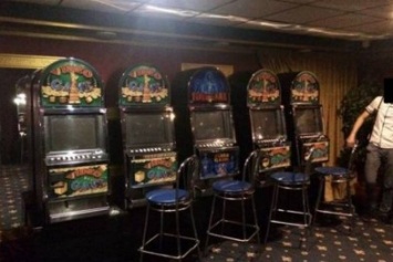 На Днепропетровщине правоохранители ликвидировали сеть залов игровых автоматов