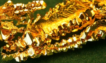 НБУ в мае сократил запасы золота на 11,9%