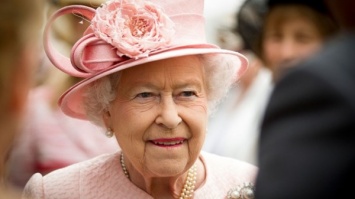 Елизавета II поблагодарила за поздравления с 90-летием через Twitter