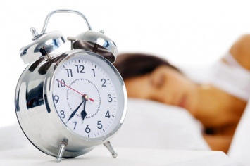Медики рассказали о вреде долгого сна