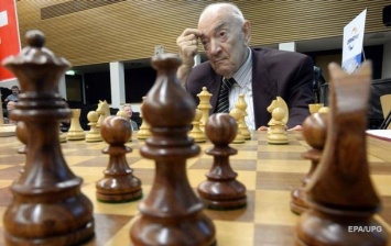 Умер соперник Карпова в борьбе за шахматную корону