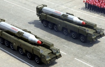 КНДР за 24 часа запустила 2 баллистические ракеты