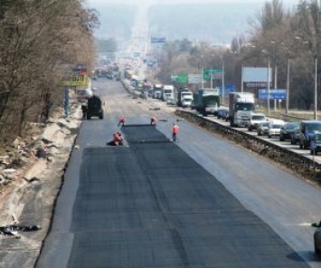 Финансирование ремонта главных дорог в Украине нужно увеличить в 10 раз