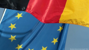 Опрос: Большинство немцев - против выхода Германии из ЕС