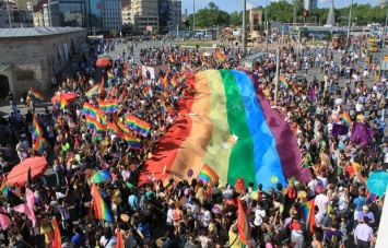 В Стамбуле полиция задержала двух россиян, готовивших теракт на гей-параде