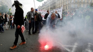 Во Франции запретили демонстрацию против трудовой реформы