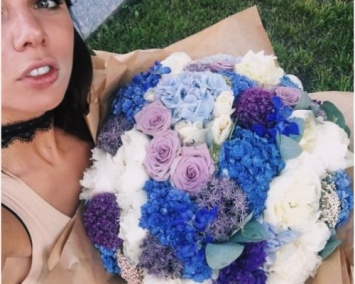 Седокова похвасталась в Instagram своим очередным «необычным букетом»