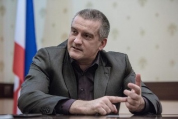 Глава Крыма настаивает на полном запрете деятельности коллекторов