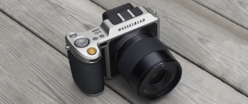 Hasselblad представила первую 50-мегапиксельную беззеркальную среднеформатную камеру за $9000