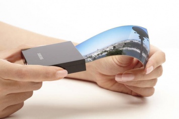 Samsung инвестирует почти $7 миллиардов в производство дисплеев для iPhone