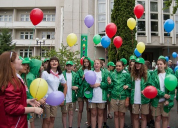 Под Киевом открывается детский центр "Артек"