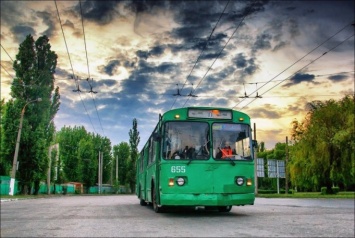 Водителям общественного транспорта в Одессе сократили смены из-за жары