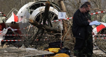 Прокуратура Польши хочет эксгумировать останки всех жертв смоленской катастрофы