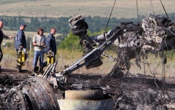 Bellingcat подтвердил перемещение "Бука" в Макеевке в день катастрофы MH17