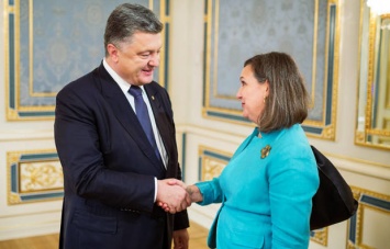Нуланд встретилась с Порошенко в Киеве