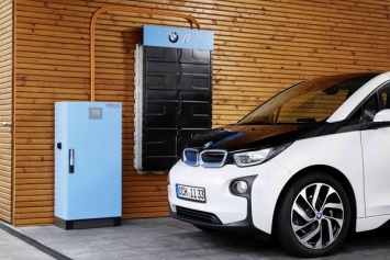 В BMW придумали, как с пользой использовать отслужившие батареи электромобиля i3