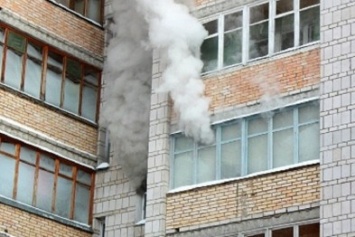В Мирнограде из пожара вынесли 4-х летнюю девочку
