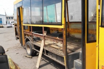 Краматорскому АТП 11410 не хватает специалистов по ремонту автобусов