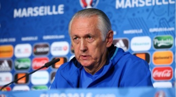 Официально: Фоменко подал в отставку с поста главного тренера сборной Украины