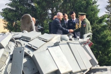 "Гуманитарный жест" не получился: Россия обманула Израиль, подменив подаренный музейный танк