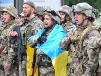 Украина все еще надеется на военную помощь США