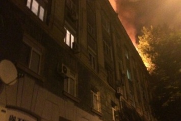Пожару в жилом доме в Днепре присвоили самый высокий ранг