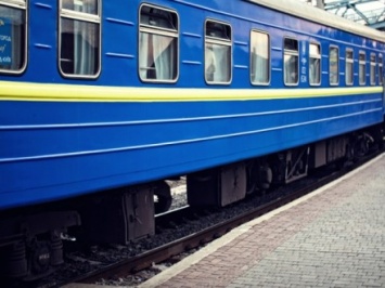 "Укрзализныця" назначила дополнительные рейсы из Киева в Запорожье