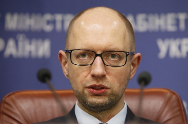 Яценюк обещает принять участие в коллегиях всех министерств