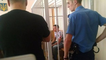 Суд назначил залог подозреваемому в хищениях, совместных с экс-генпрокурором Пшонкой