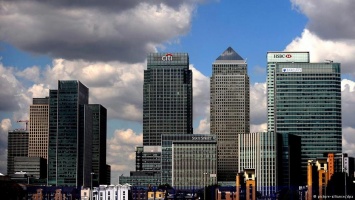 Moody's грозит британцам снижением рейтинга, сменив прогноз на негативный