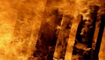 В Китае произошел пожар на мебельном складе: есть погибшие