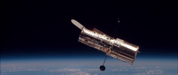 Телескоп Hubble будет работать на орбите на пять лет дольше