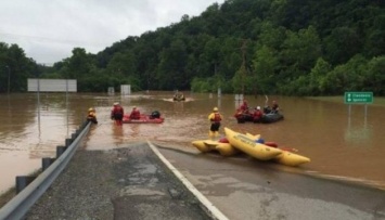 Наводнение в Западной Вирджинии: уже более 20 погибших