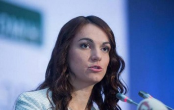 Киевский политолог предложил скинуться на жвачку "Орбит" для главы комитета Рады по иностранным делам