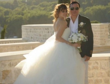 18-летняя жена топ-менеджера «Лукойла» опубликовала свадебные снимки