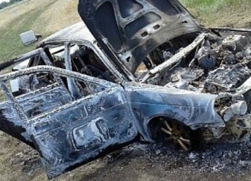 В Тюменской области "стритрейсер" сгорел заживо в собственной "Ладе"