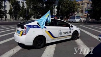 Ко Дню кримскоготатарского флага в Херсоне стартовал автопробег