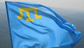 На Майдане - акция в поддержку заключенных Россией крымских татар