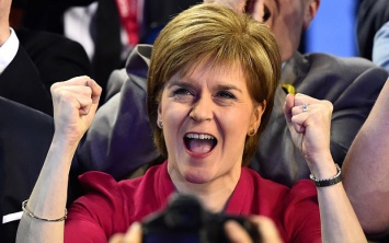 Первый министр Шотландии намерена заблокировать выход Британии из ЕС