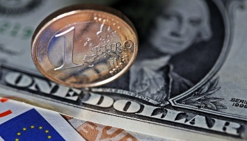НБУ понизил курс доллара и евро на 29 июня