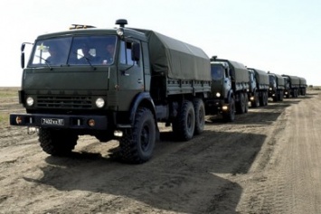 В сектор "Мариуполь" зашло 4 КАМАЗа российских военных