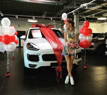 Анна Хилькевич купила автомобиль