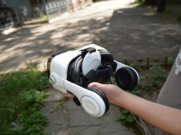 Шлем виртуальной реальности разработал радиотехник из Запорожья