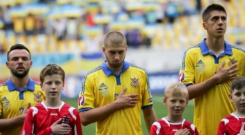 В украинской футбольной сборной - раздрай из-за Крыма и войны на Донбассе