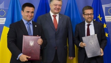 Украина ждет после саммита ЕС продления санкций против России - Порошенко