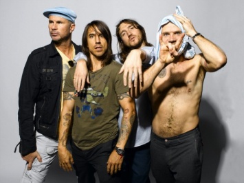 Red Hot Chili Peppers возглавляет российский ITunes
