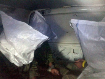 Бойцы АТО показали фото захваченных в плен боевиков (ФОТО)