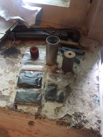 СБУ задержала торговцев взрывчаткой, предназначавшейся для терактов в Одесской области