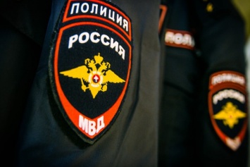 В Подмосковье во время обыска полицейский получил ножевое ранение