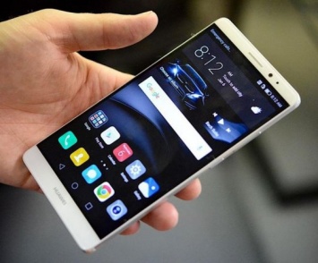 Huawei анонсирует новый смартфон 1 сентября
